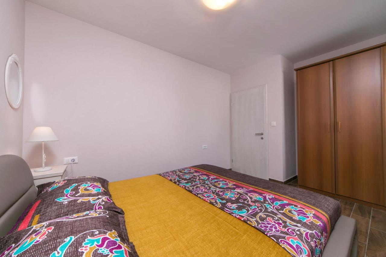 Apartments La Flor بريلا المظهر الخارجي الصورة